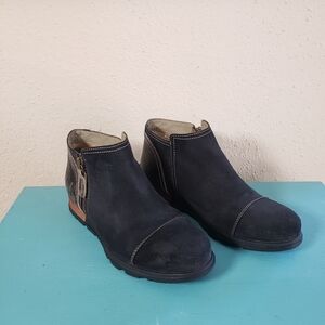 Sorel Major Low Ankle Boots Womens 7 Black Suede Casual Zip Up Cap Toe Shoes